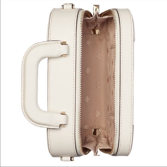 Kate Spade Wicker Pineapple Handbag - Picture 5 of 9